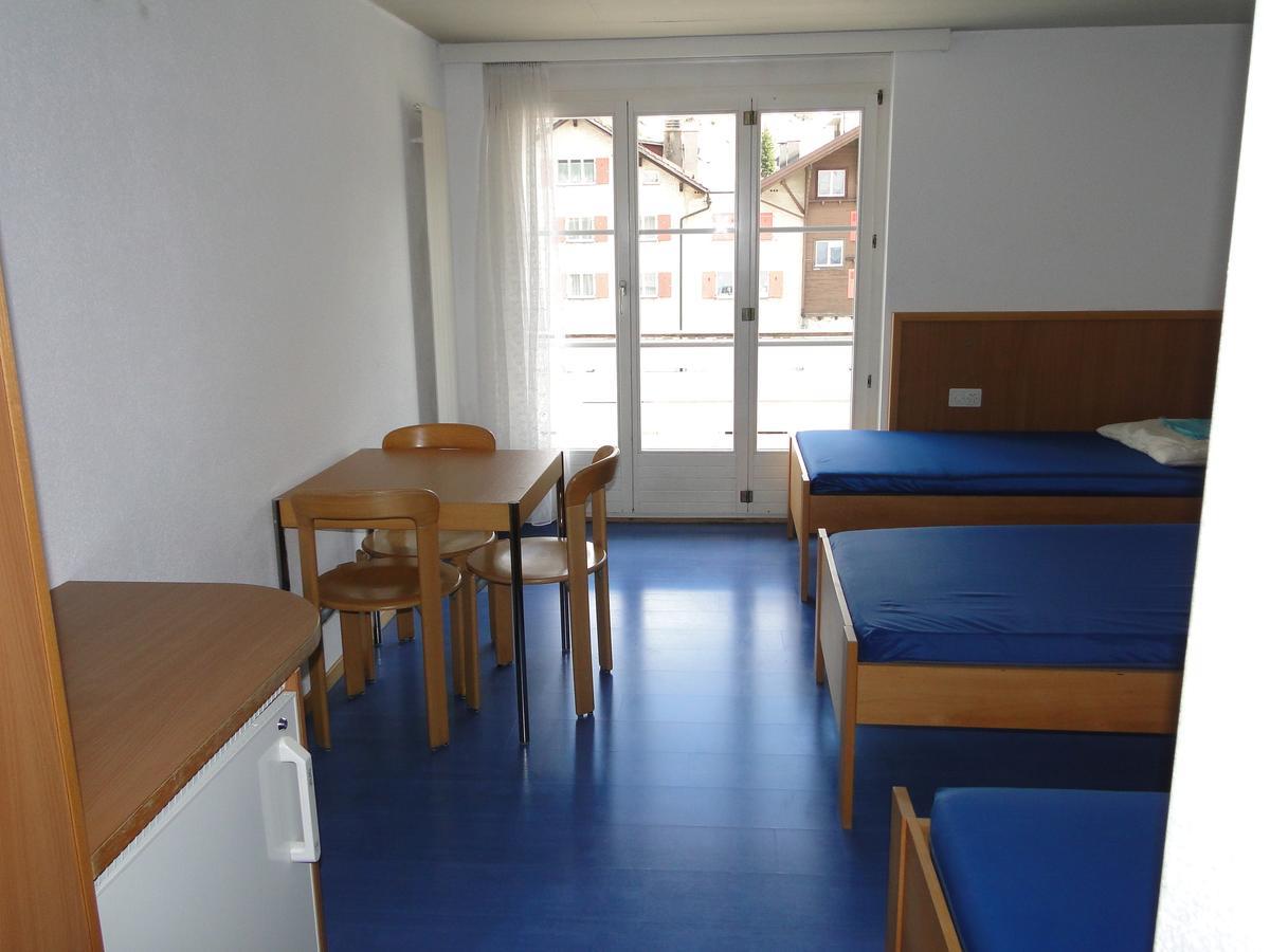 Casa Popolo Andermatt Hostel Luaran gambar